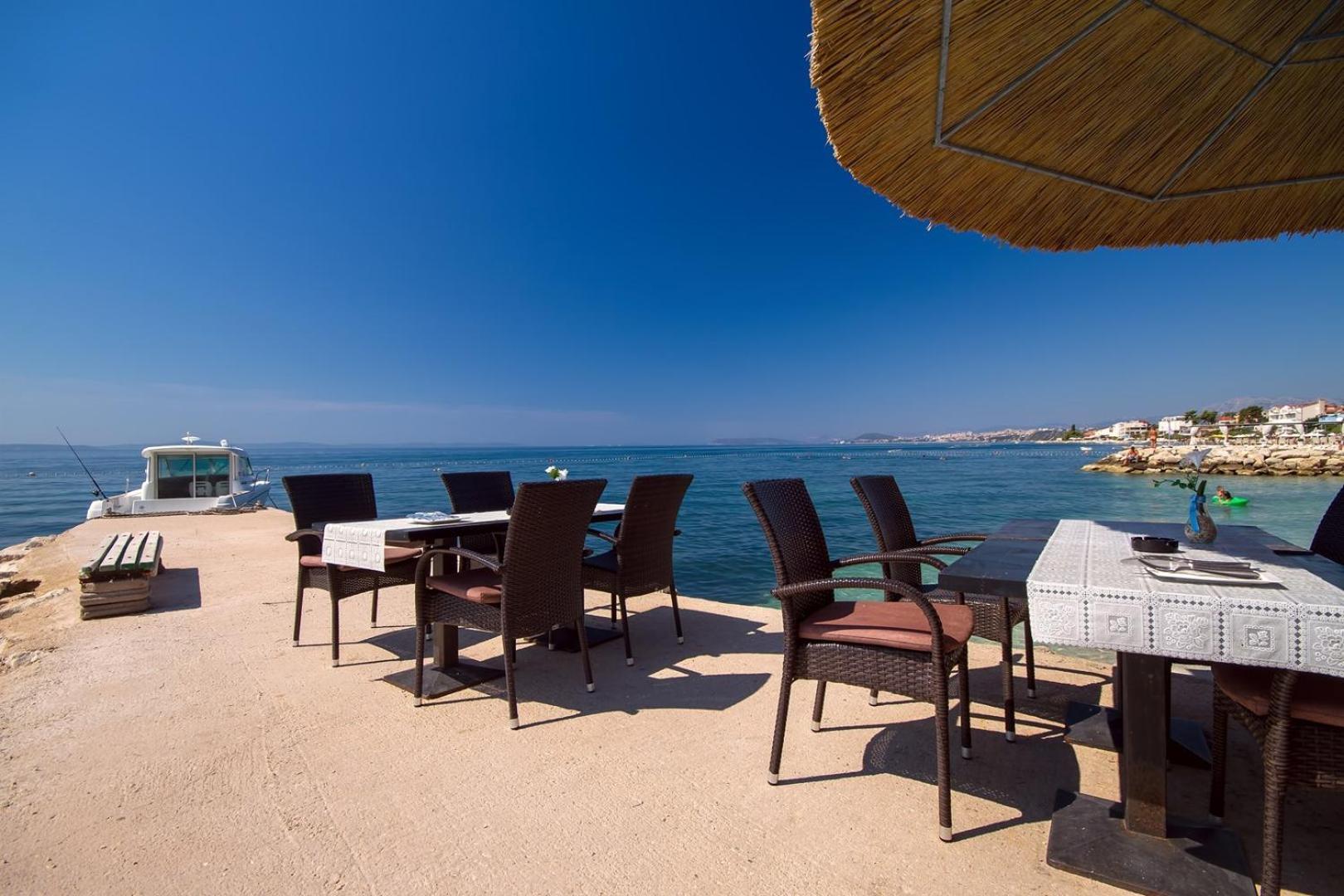 Luxury Villa Lucas With Heated Pool, Whirlpool, Sauna, 14 Pax Podstrana Exterior photo