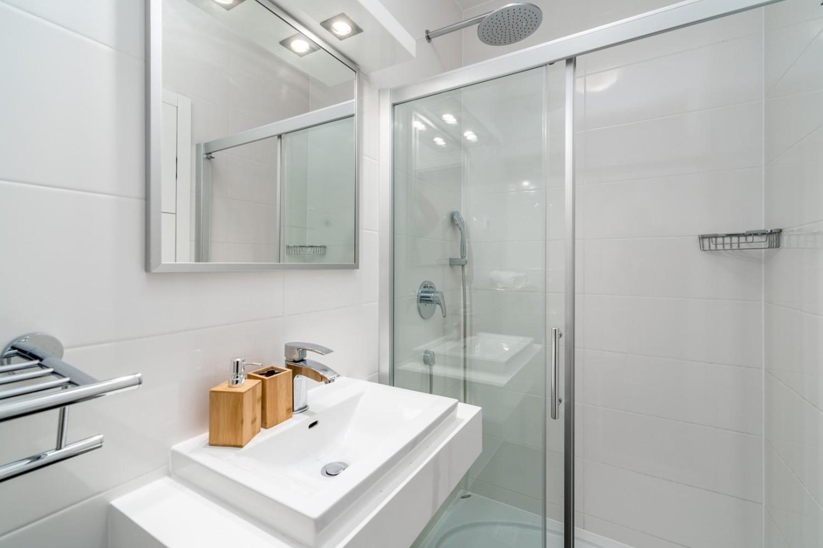 Luxury Villa Lucas With Heated Pool, Whirlpool, Sauna, 14 Pax Podstrana Exterior photo